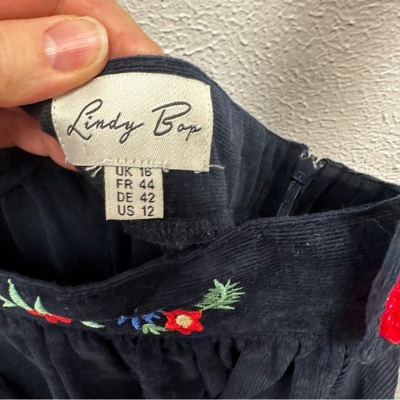 Lindy Bop navy corduroy skirt with suspenders - Picture 4 of 10